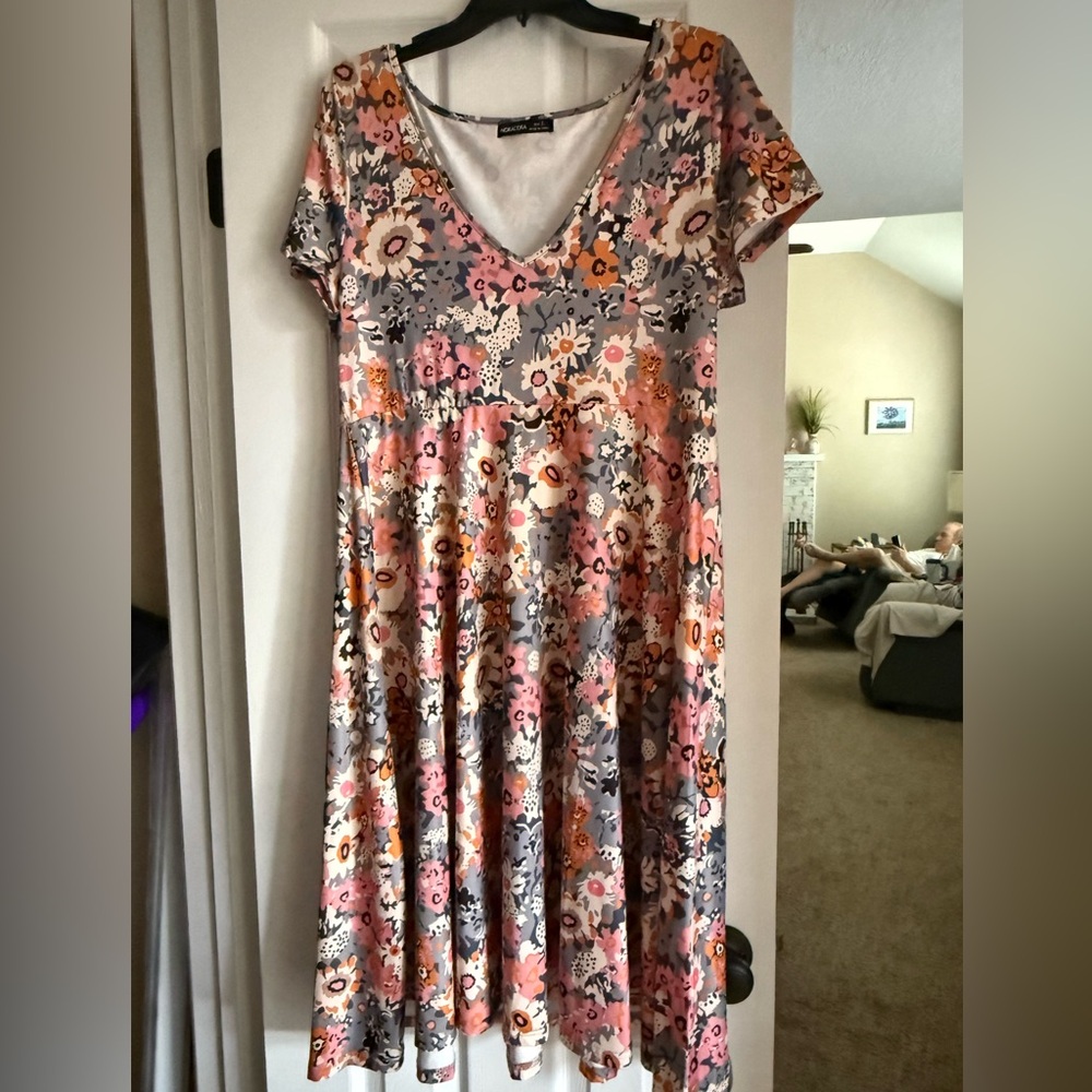 Casual Pink and Orange V-Neck Flutter Sleeve Midi Dress